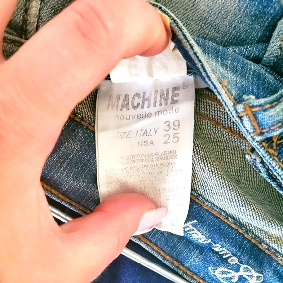 Machine | Distressed Skinny Jean - Picture 6 of 10